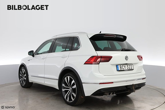 Volkswagen Tiguan 3 of 17