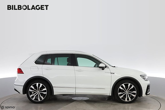 Volkswagen Tiguan 5 of 17