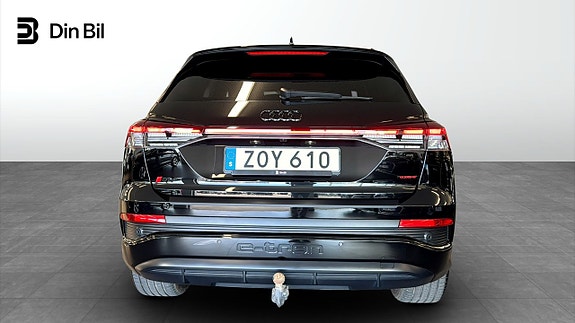 Audi Q4 e-tron 5 of 25
