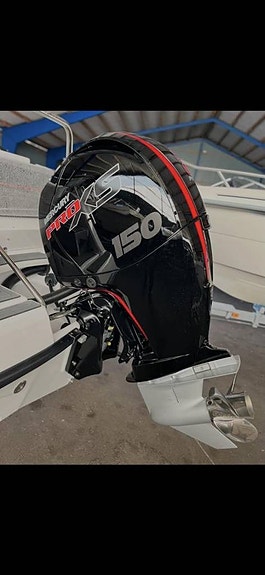 HR 555 Br med Mercury 150 PRO xs 2 of 6