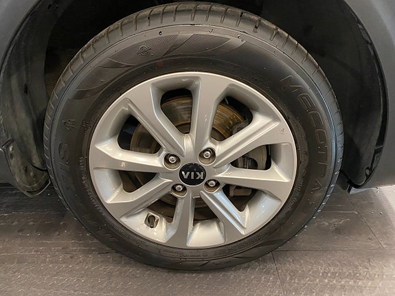 Kia Stonic 8 of 17