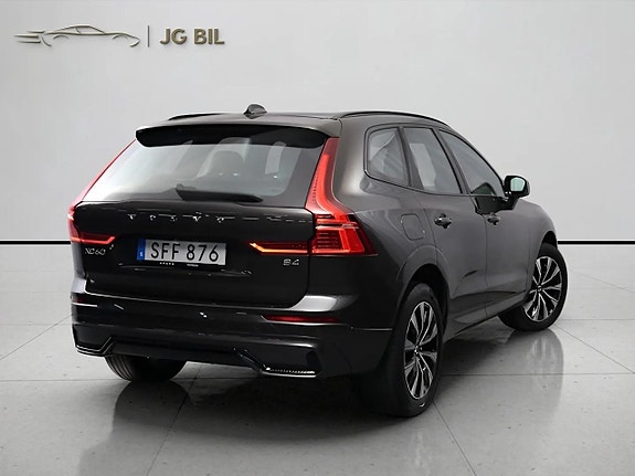 Volvo XC60 4 of 22