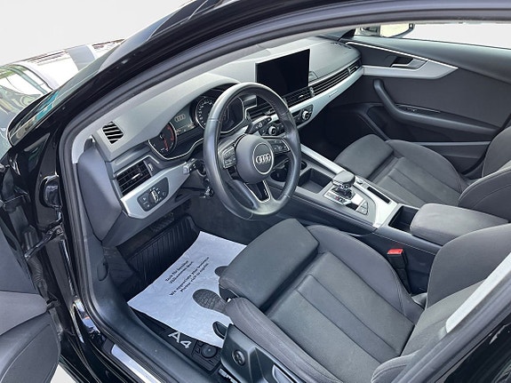 Audi A4 9 of 15