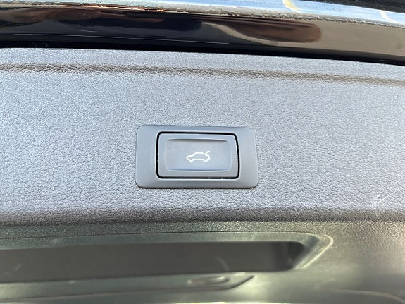 Audi A4 14 of 15