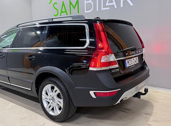 Volvo XC70 7 of 21
