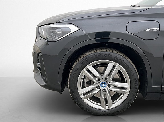 BMW X1 30 of 30