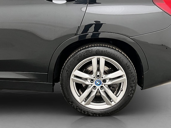BMW X1 30 of 30