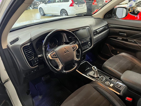 Mitsubishi Outlander 7 of 14