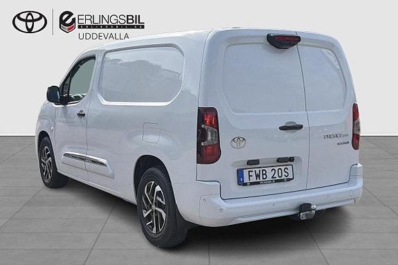 Toyota Proace City 2 of 19