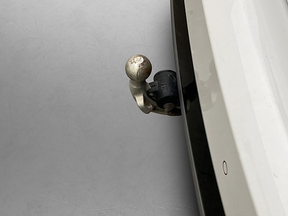 BMW iX3 9 of 30