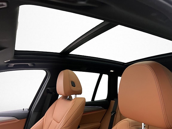 BMW iX3 12 of 30