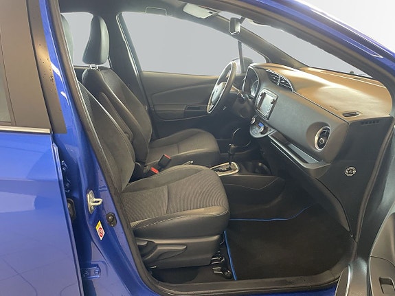 Toyota Yaris 6 of 14