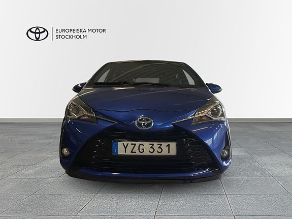Toyota Yaris 5 of 14