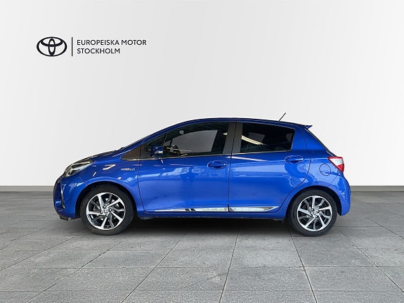 Toyota Yaris 3 of 14
