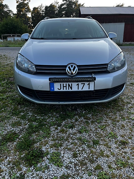 Volkswagen Golf VI 3 of 4