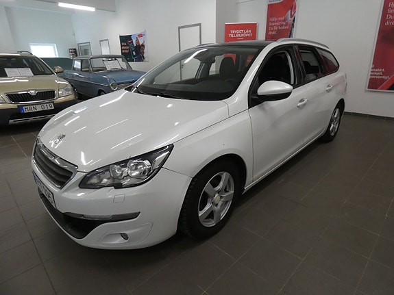 Peugeot 308 SW 3 of 17