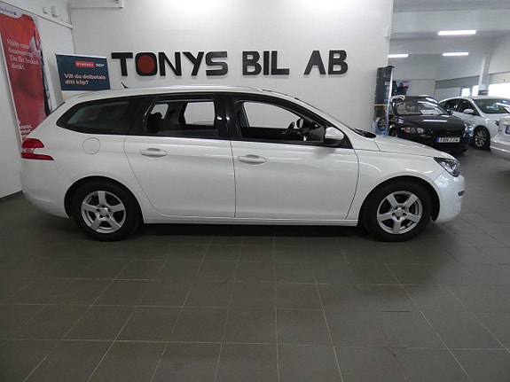 Peugeot 308 SW 6 of 17