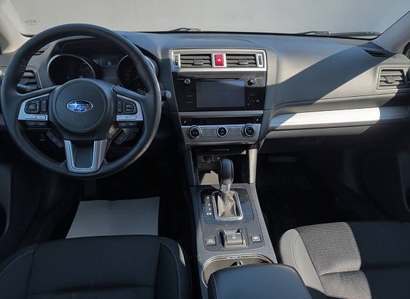 Subaru Outback 4 of 5