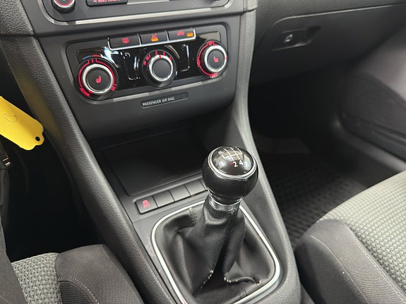 Volkswagen Golf VI 13 of 13
