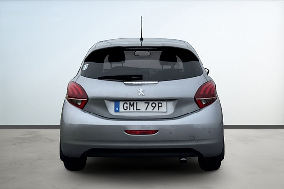 Peugeot 208 4 of 21