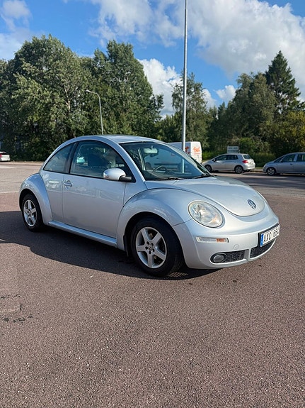 Volkswagen New Beetle