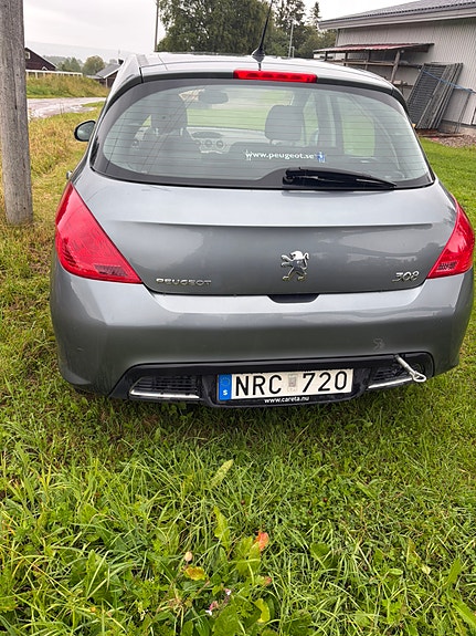 Peugeot 308 3 of 3