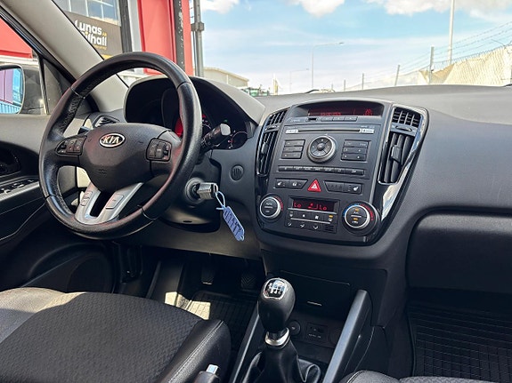 Kia Ceed 11 of 16