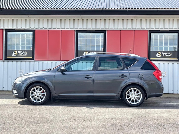 Kia Ceed 3 of 16
