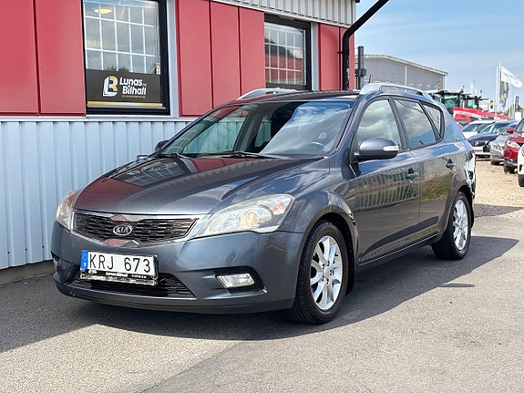 Kia Ceed 2 of 16