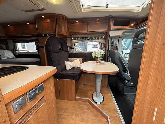 Kabe Travel Master 750T Låga långbäddar - AC - Alde - Separat dusch - Dragkrok 8 of 21