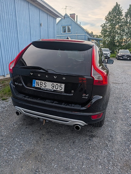 Volvo XC60 5 of 10