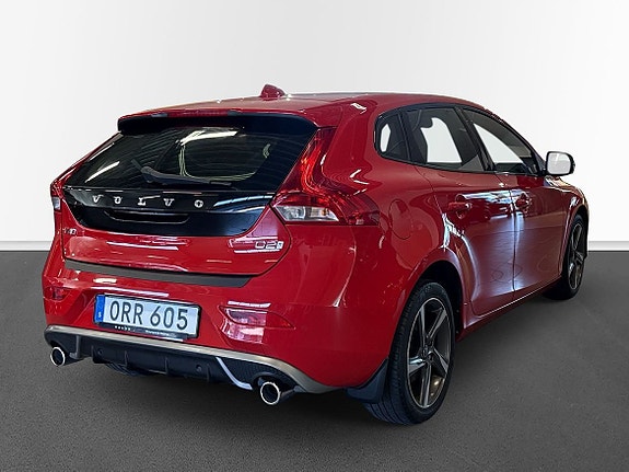 Volvo V40 4 of 10