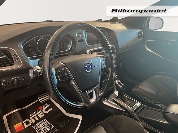 Volvo V40 7 of 10