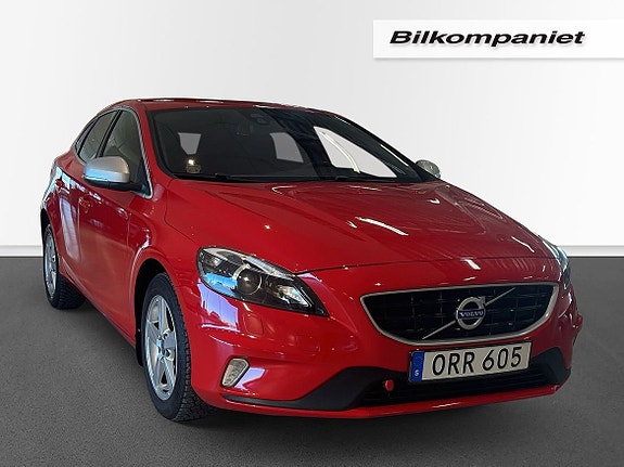Volvo V40 3 of 10