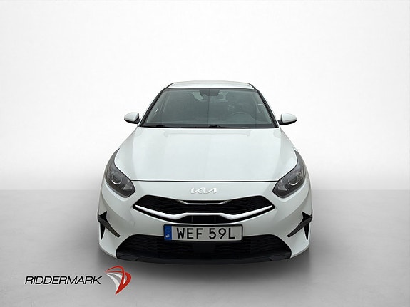 Kia Ceed 2 of 30