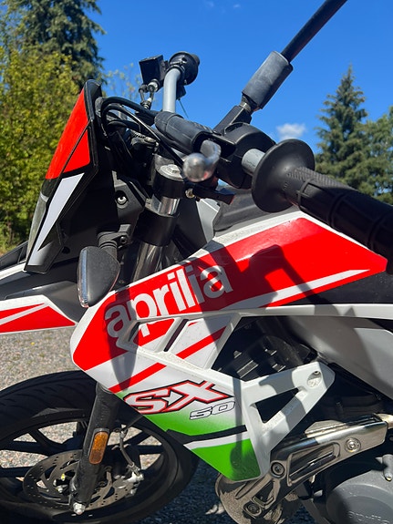 Aprilia SX50 10 of 12