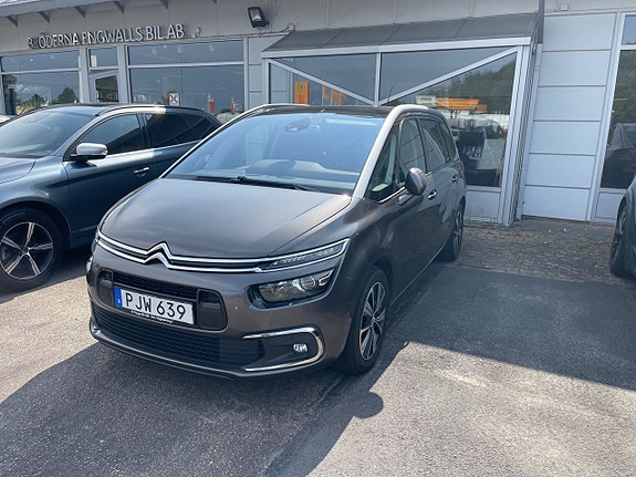 Citroen Grand C4 Picasso 2 of 12