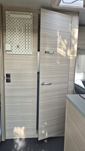 Adria Altea 542 PK 13 of 22