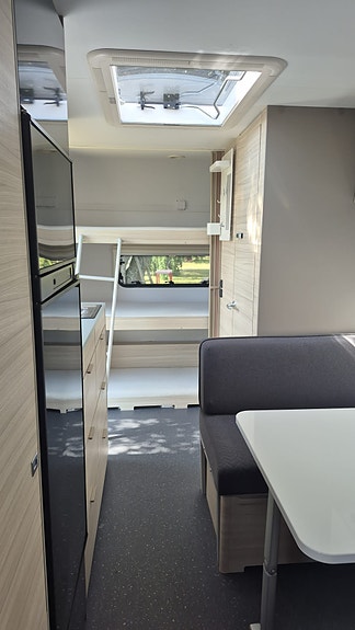 Adria Altea 542 PK 4 of 22