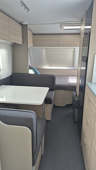 Adria Altea 542 PK 12 of 22