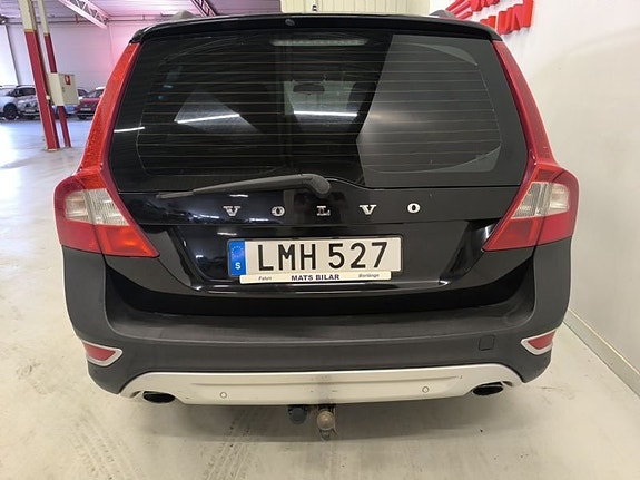 Volvo XC70 5 of 10