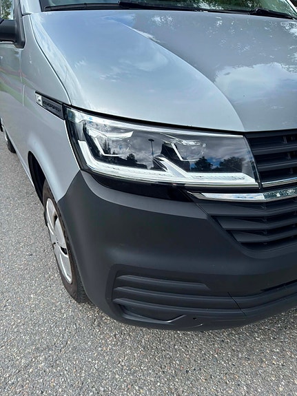 Volkswagen Transporter 12 of 12