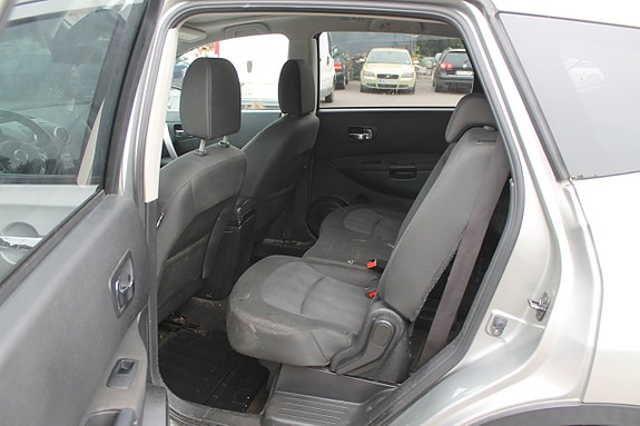 Nissan Qashqai+2 8 of 9