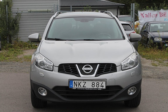 Nissan Qashqai+2 2 of 9