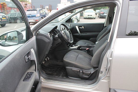 Nissan Qashqai+2 7 of 9