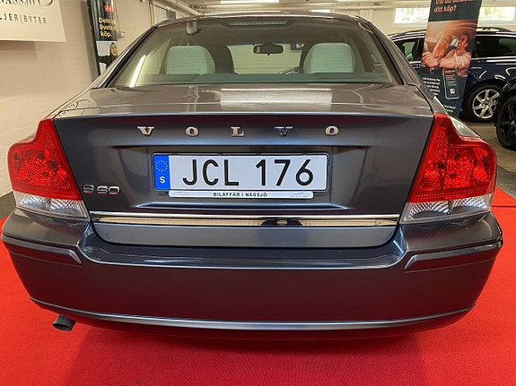 Volvo S60 5 of 22