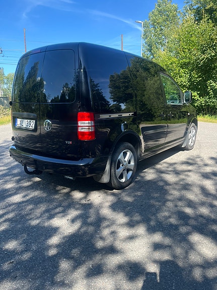 Volkswagen Caddy 2 of 7