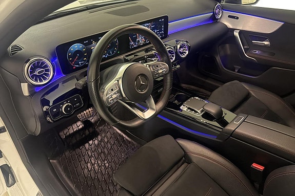 Mercedes-Benz A220 10 of 20