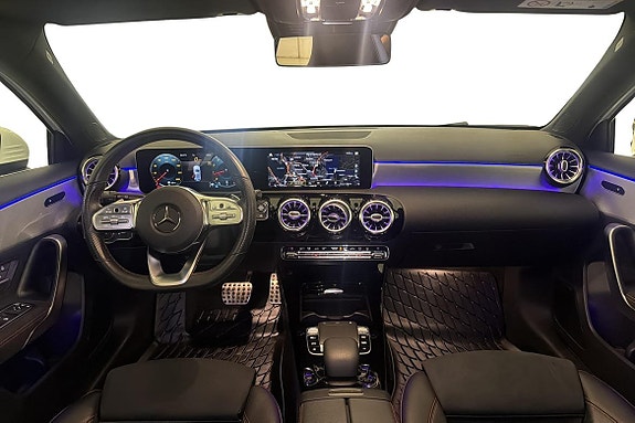 Mercedes-Benz A220 12 of 20