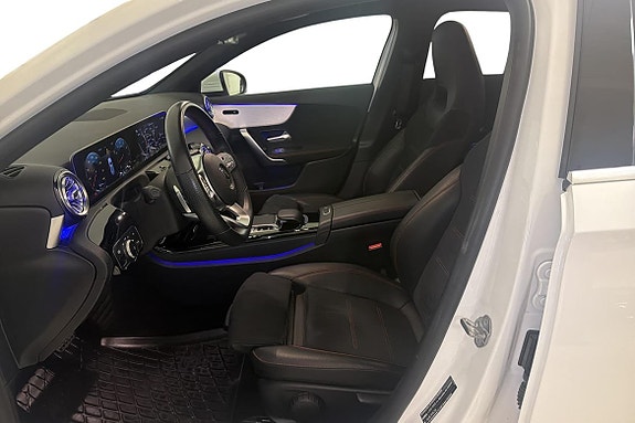 Mercedes-Benz A220 9 of 20